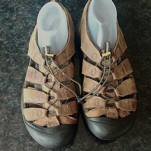 Mens KEEN Rialto Hiking Shoes SIZE 12